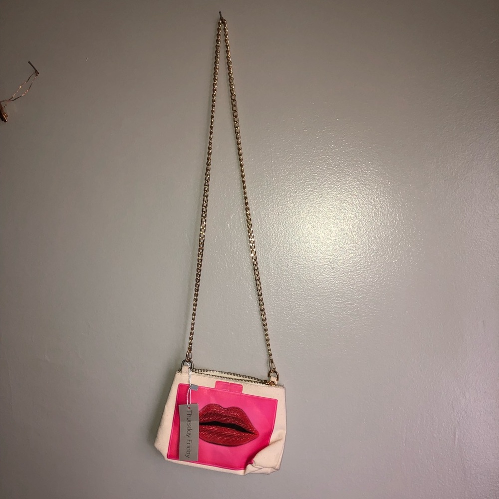 Lip crossbody bag! Never used